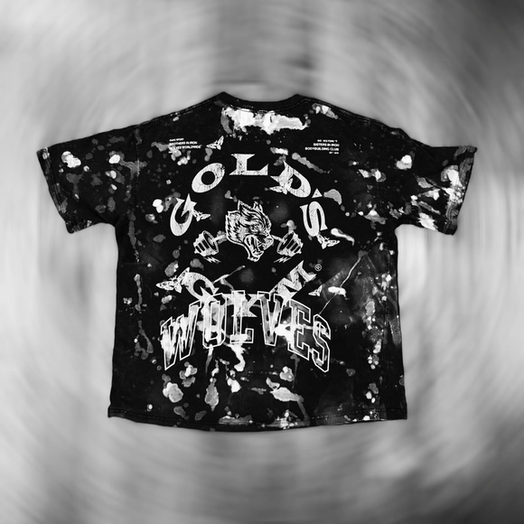 Wolves of Gold Rework ⚡🐺 tee - Picture 2 of 4